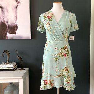 London Times Floral Flutter Sleeve Dress NWT